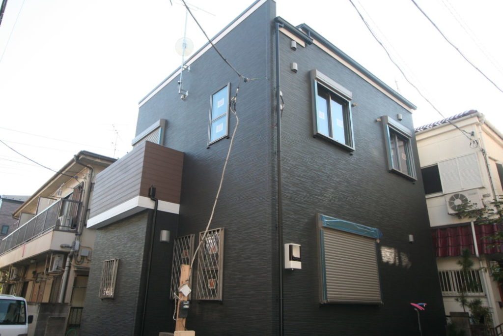 江戸川区フルリフォーム住宅S様邸 完成間近🏠