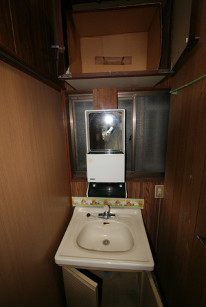 リフォーム前の洗面室